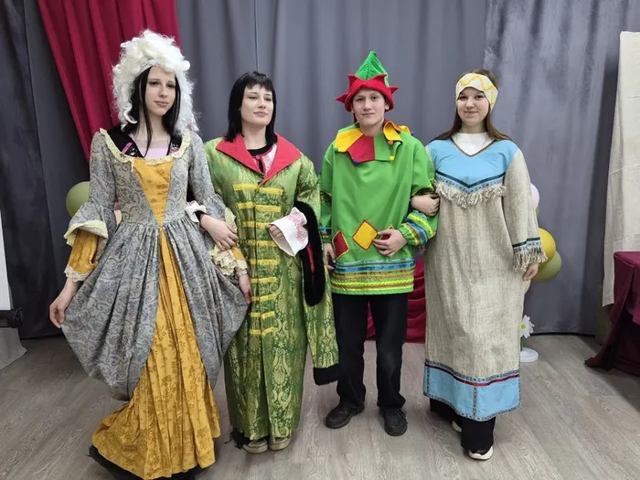 Тематическая программа «За кулисами театра»