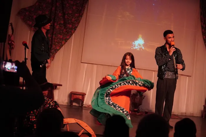 Театрализованная концертная программа «Цыгане едут!»