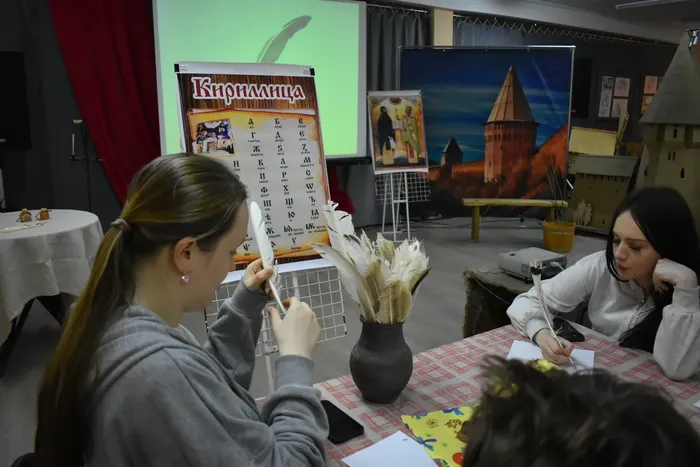 «Железным пёрышком скрипя…»
