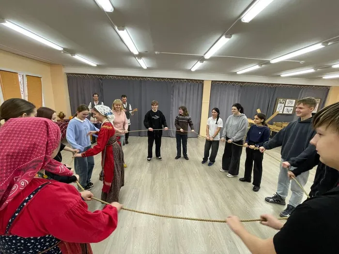 Традиционные фольклорные посиделки «Кузьминки»