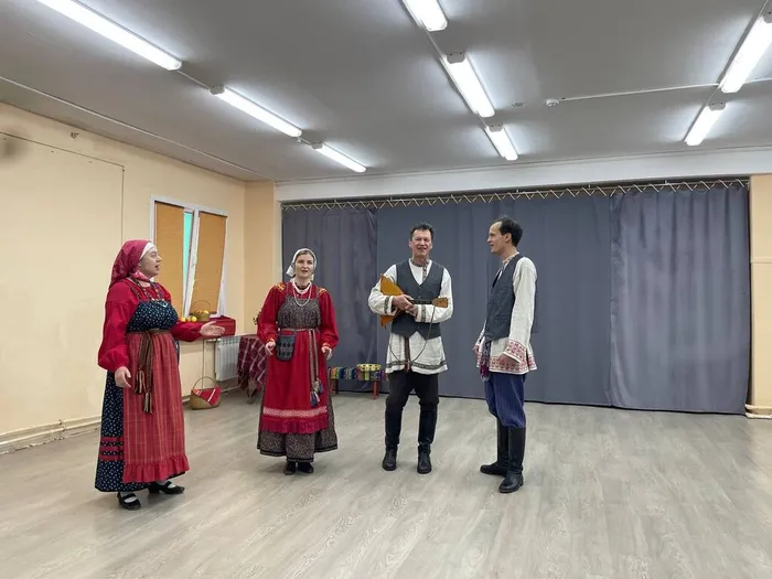 Традиционные фольклорные посиделки «Кузьминки»