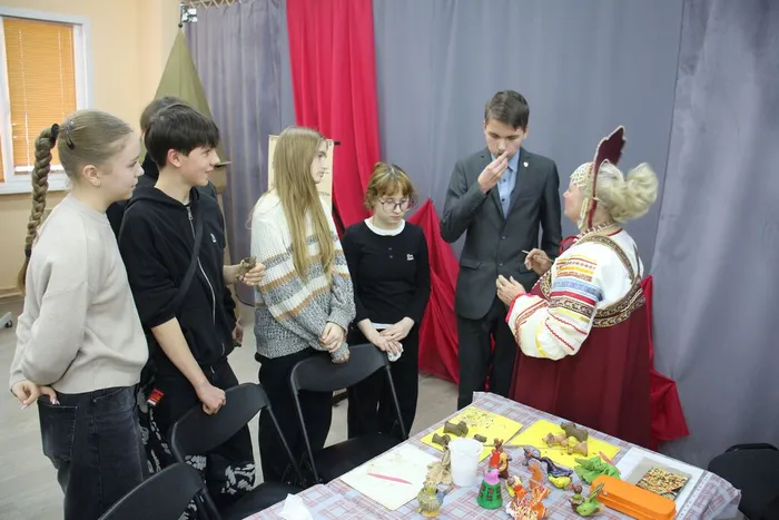 Выставка гончарных изделий С.Б. Гончарова