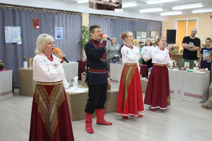 Выставка «Наследники Победы»