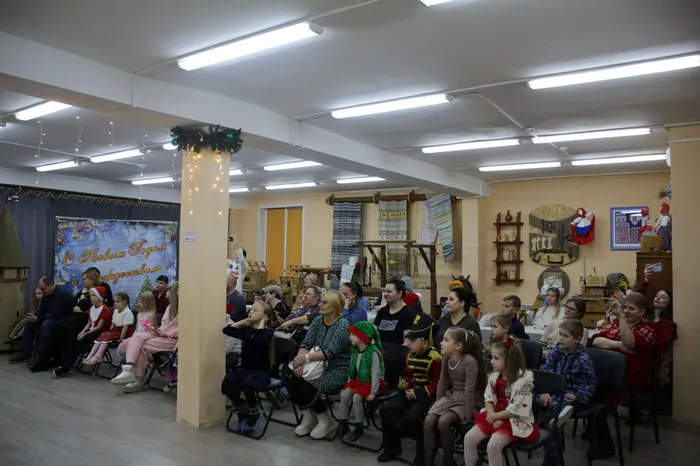 «Новогодний детектив»