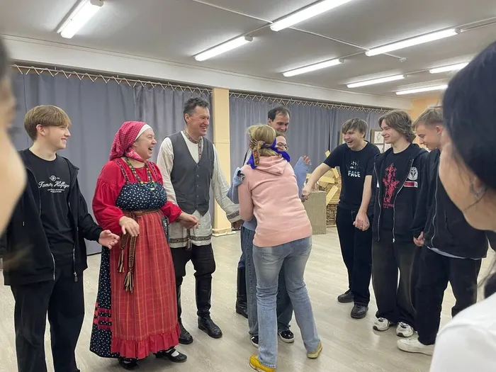 Традиционные фольклорные посиделки «Кузьминки»